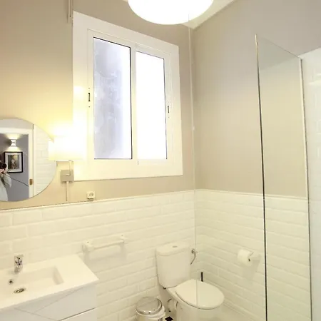 Guest house Close To Passeig De Gracia 3*