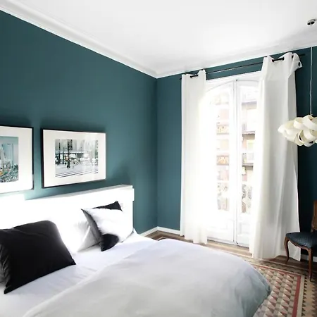 Close To Passeig De Gracia Penzion 3*